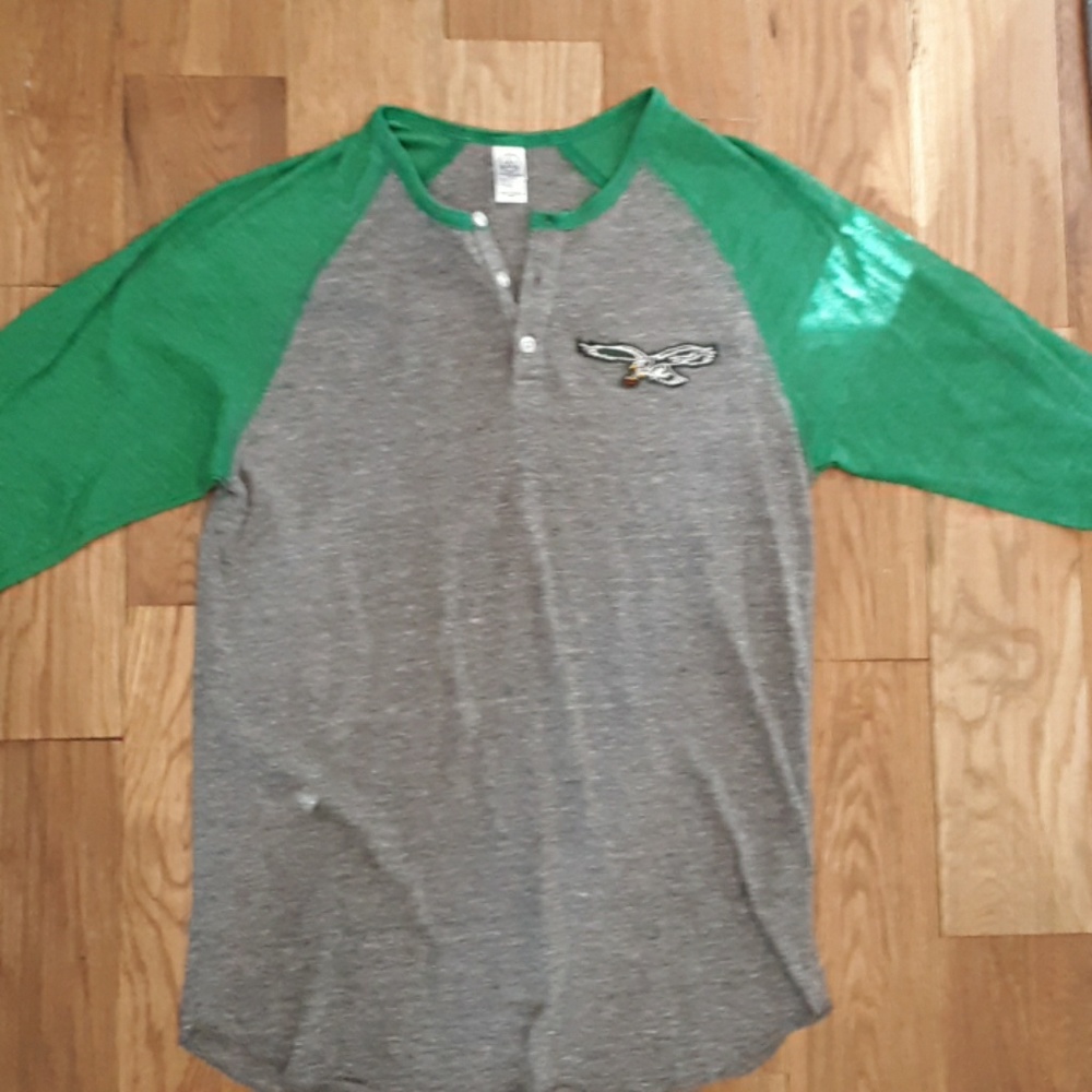 Eagles 3 quarter sleeve shirt
